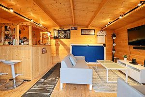 Garden Cabin- click for photo gallery